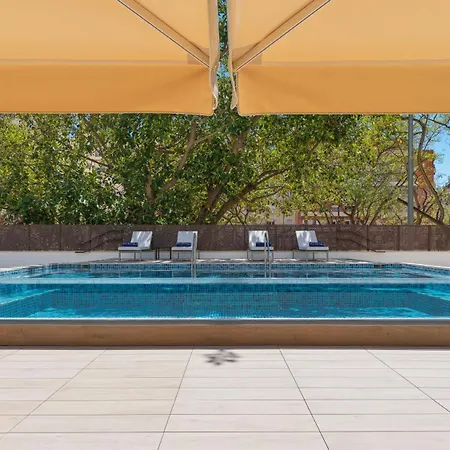 Hotel H10 Itaca